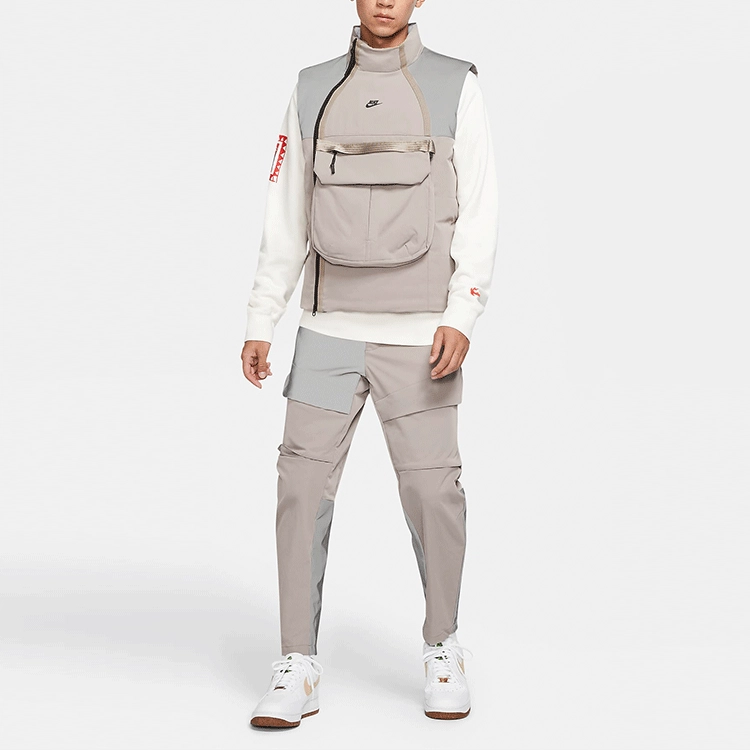 Nike Sportswear Therma-FIT Tech Pack