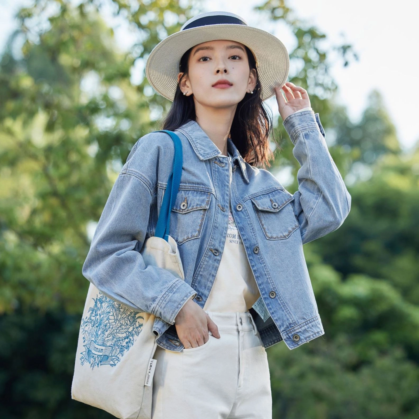 茵曼 【含礼盒装】复古百搭复古百搭牛仔纯色翻领短款外套 女款 小个子
