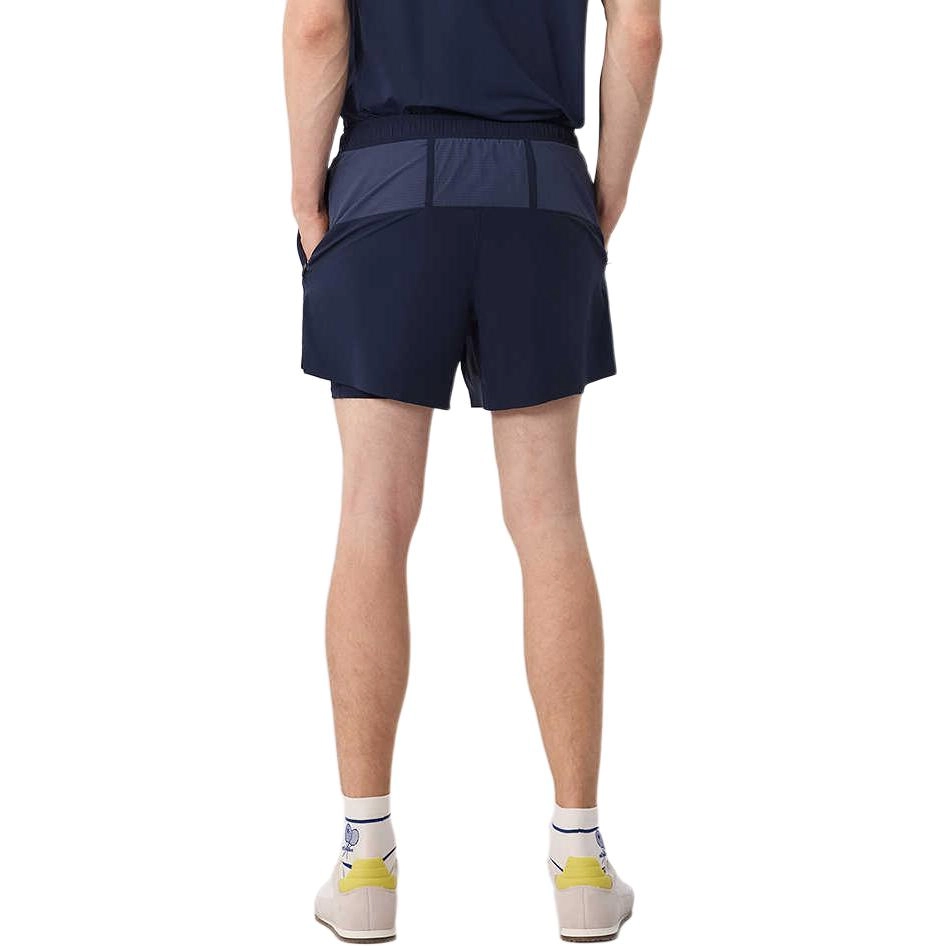 ellesse