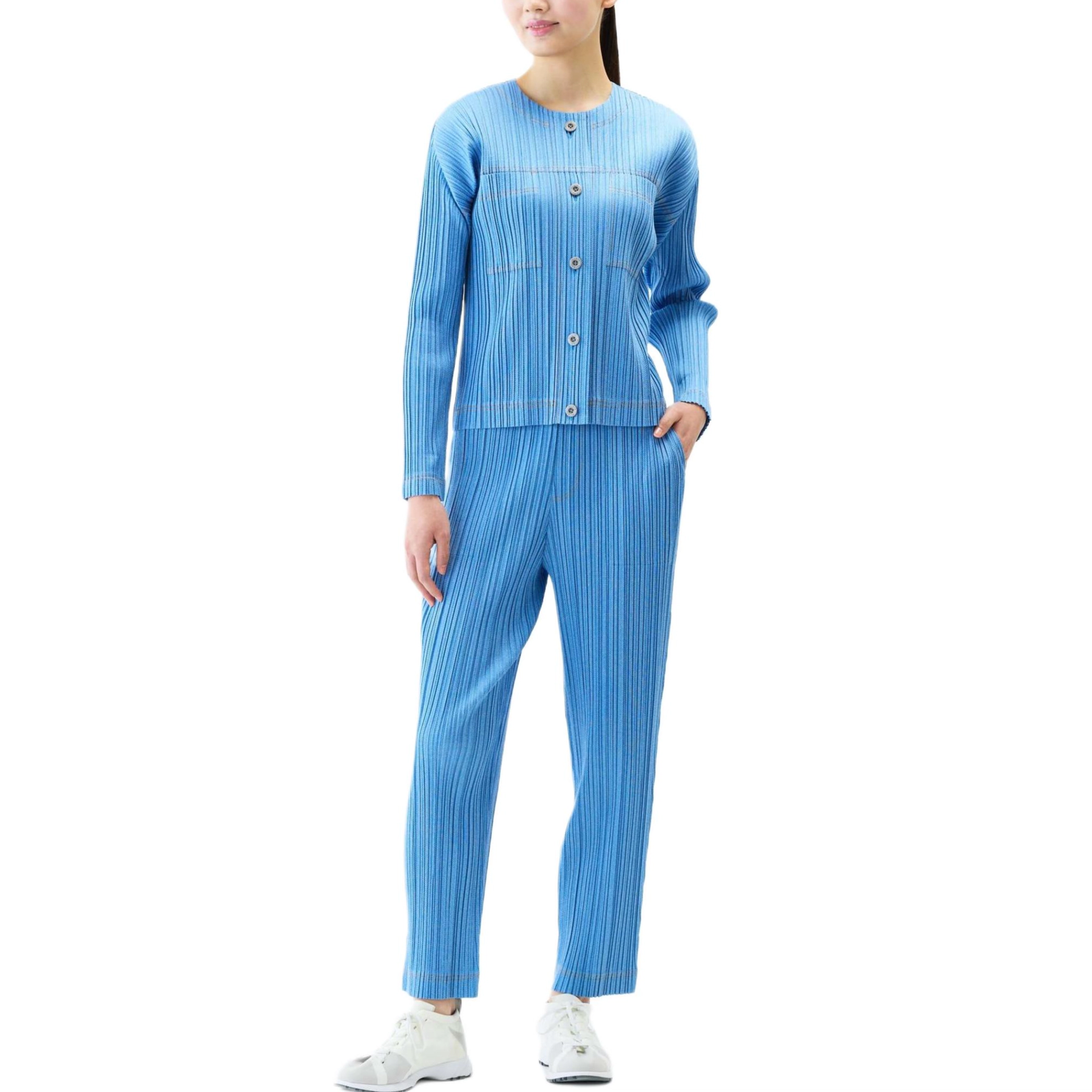 PLEATS PLEASE ISSEY MIYAKE