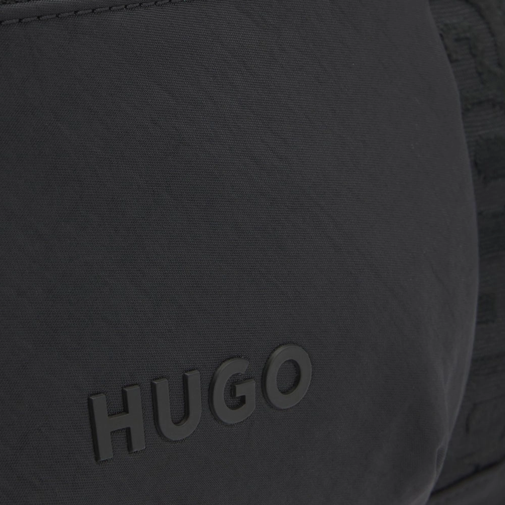HUGO BOSS