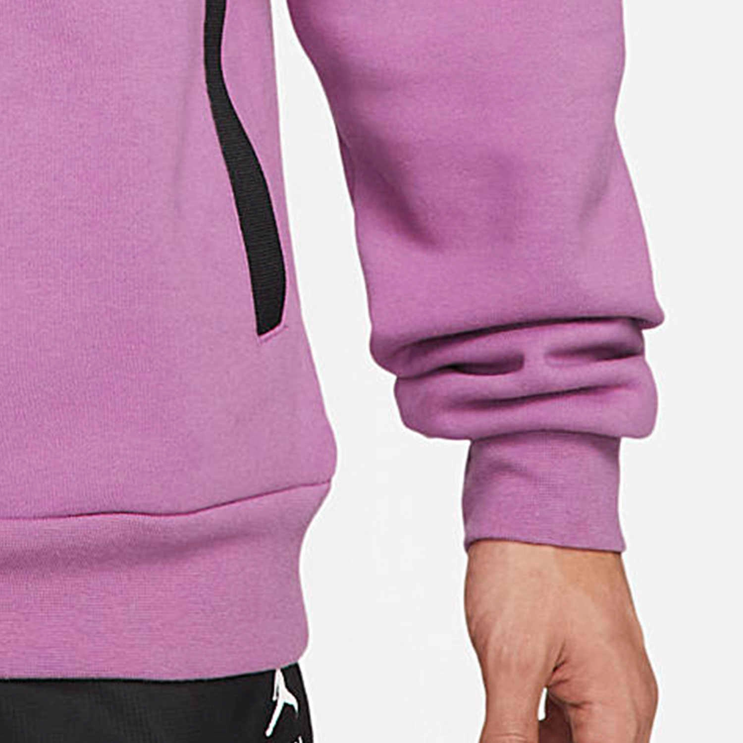 Nike SS22 Logo