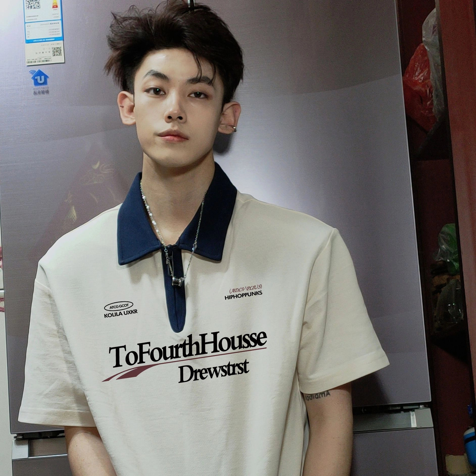 HIPHOPPUNKS T