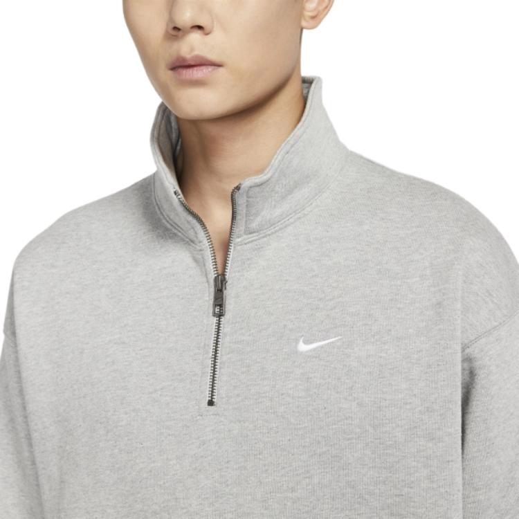 Nike Daily Vintage Logo