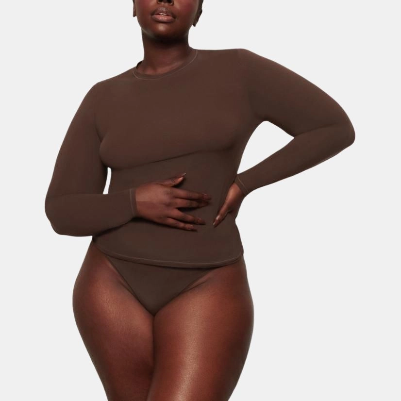 SKIMS FITS EVERYBODY LONG SLEEVE T-SHIRT T COCOA