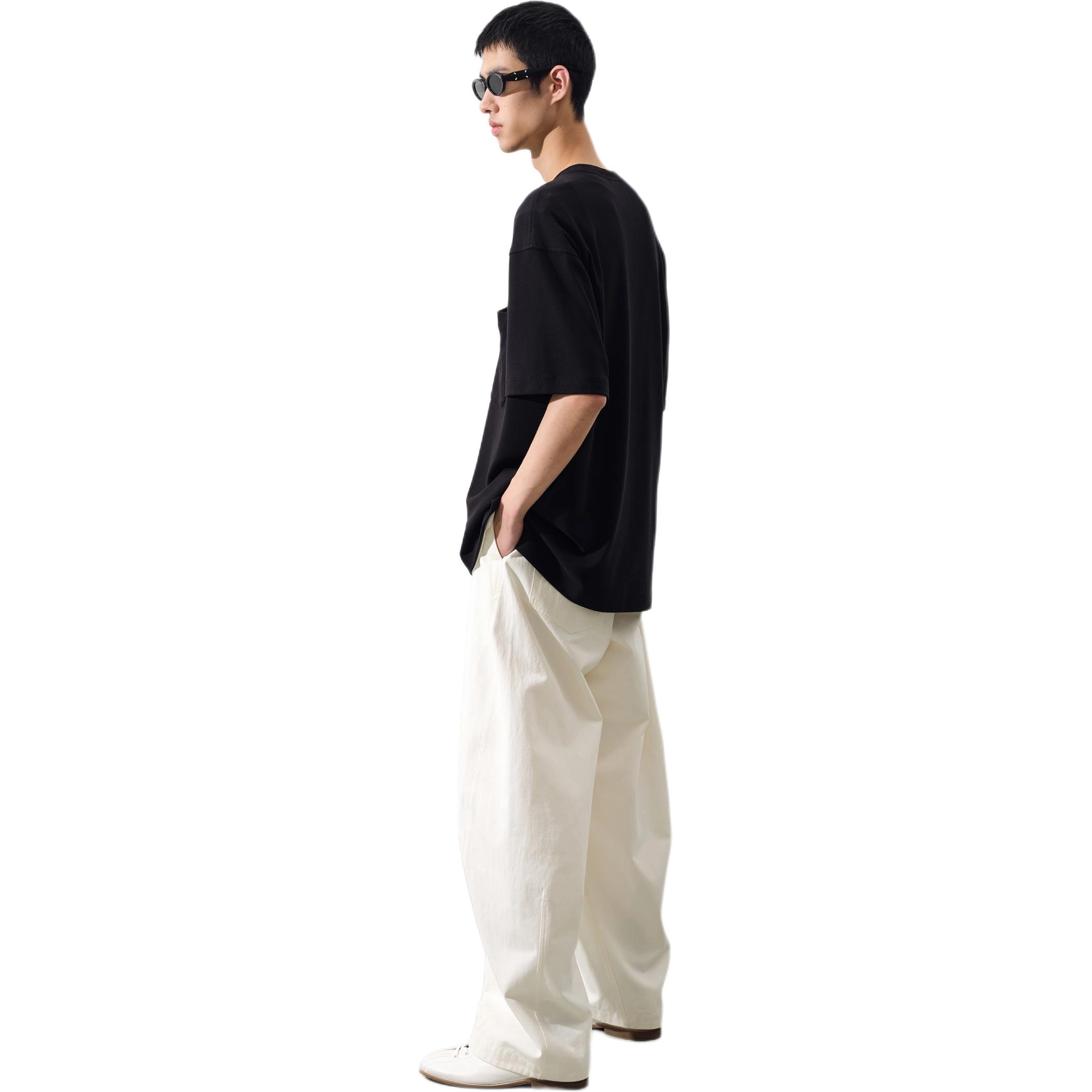 WHITT EPURE T