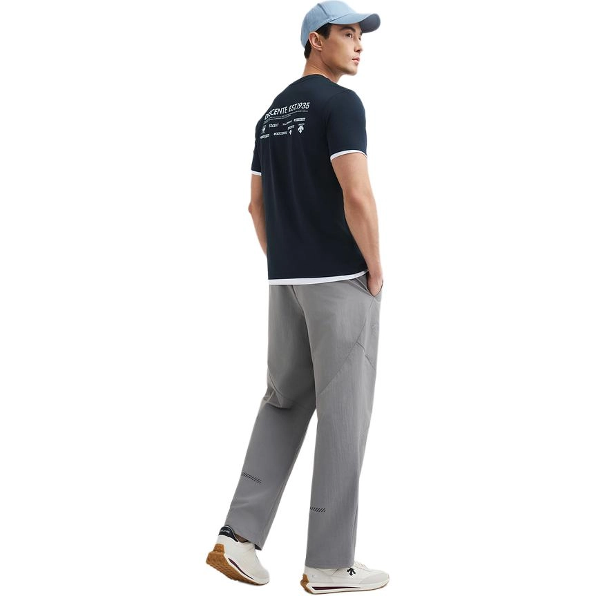 DESCENTE ESSENTIAL Logo