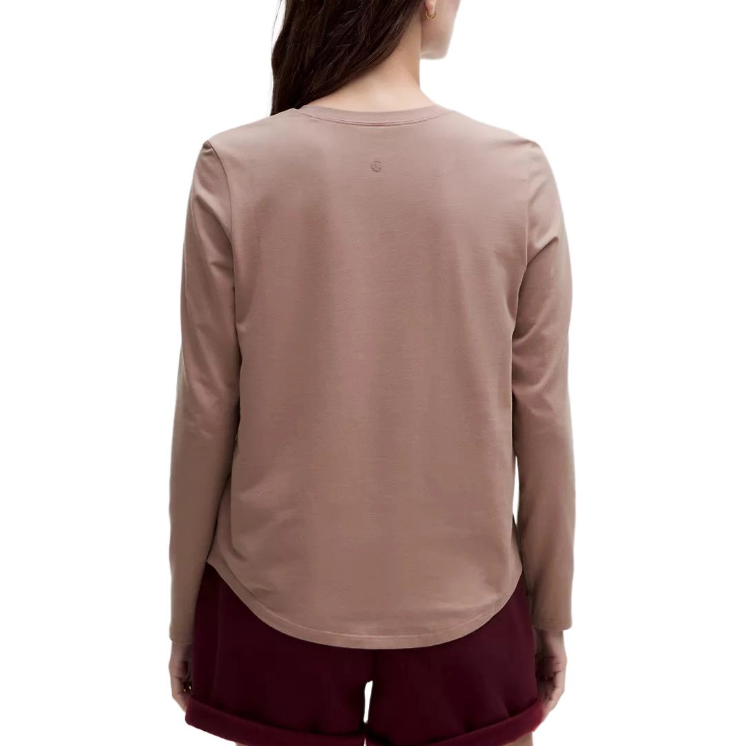lululemon Love T