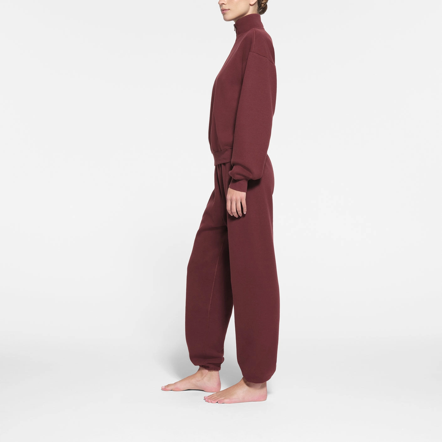 skims COTTON FLEECE CLASSIC QUARTER ZIP PULLOVER OXBLOOD