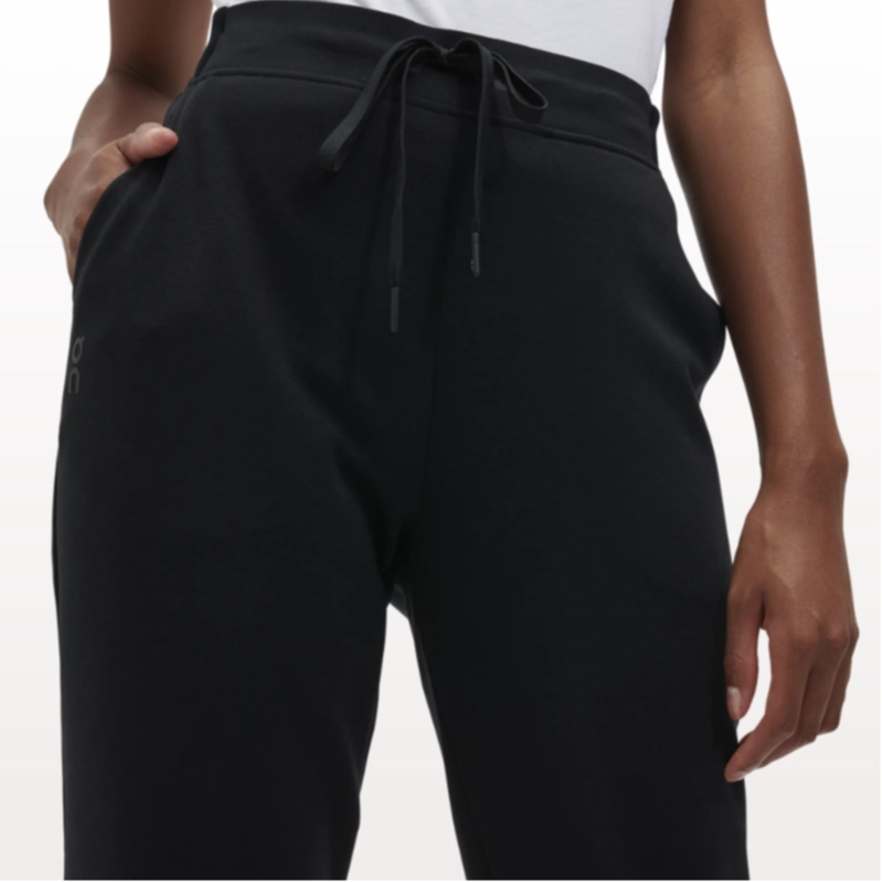 On Sweat Pants logo