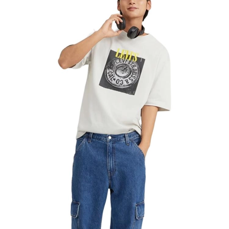 levis logoT