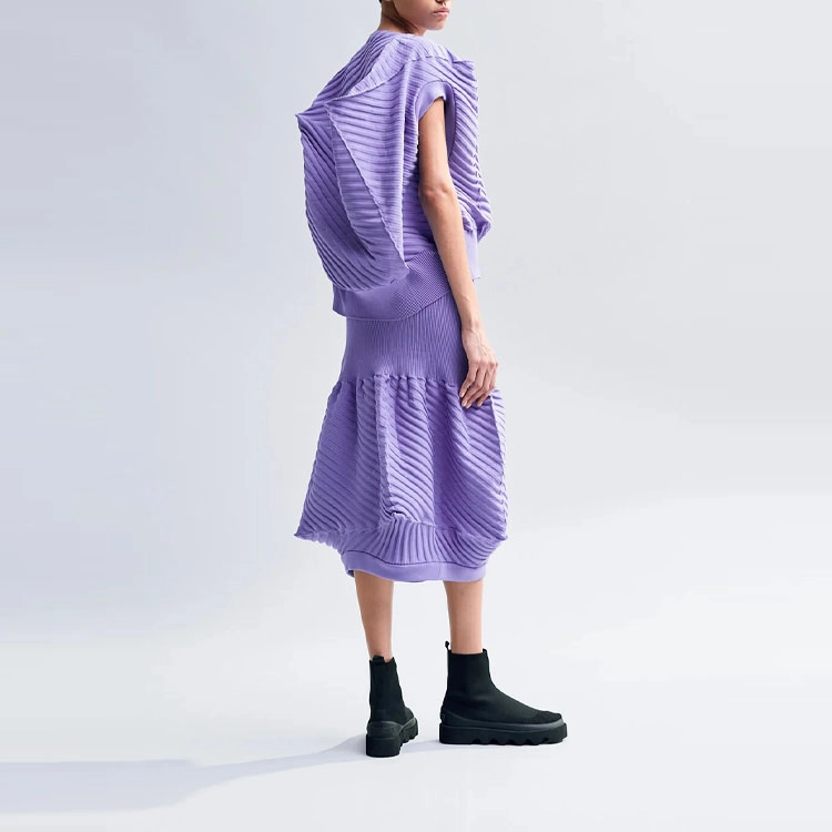 ISSEY MIYAKE SS23 T
