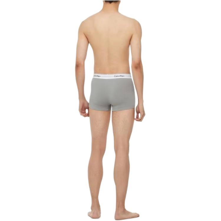 CKCalvin Klein 2