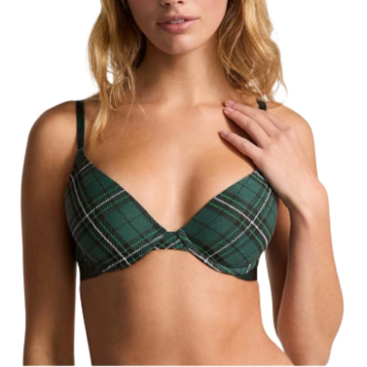 Victoria's Secret PINK WEAR EVERYWHERE Logo