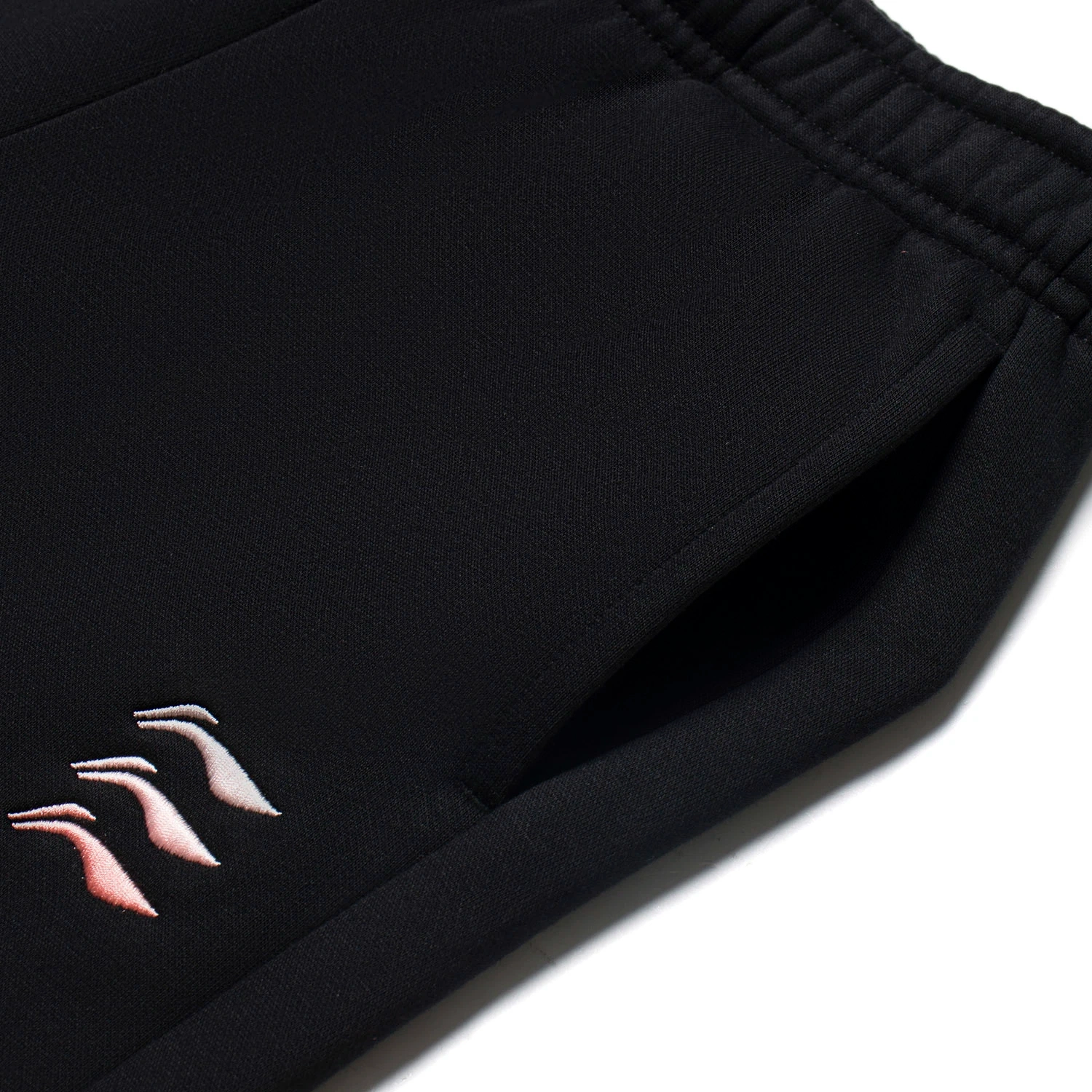 WARM AT Logo