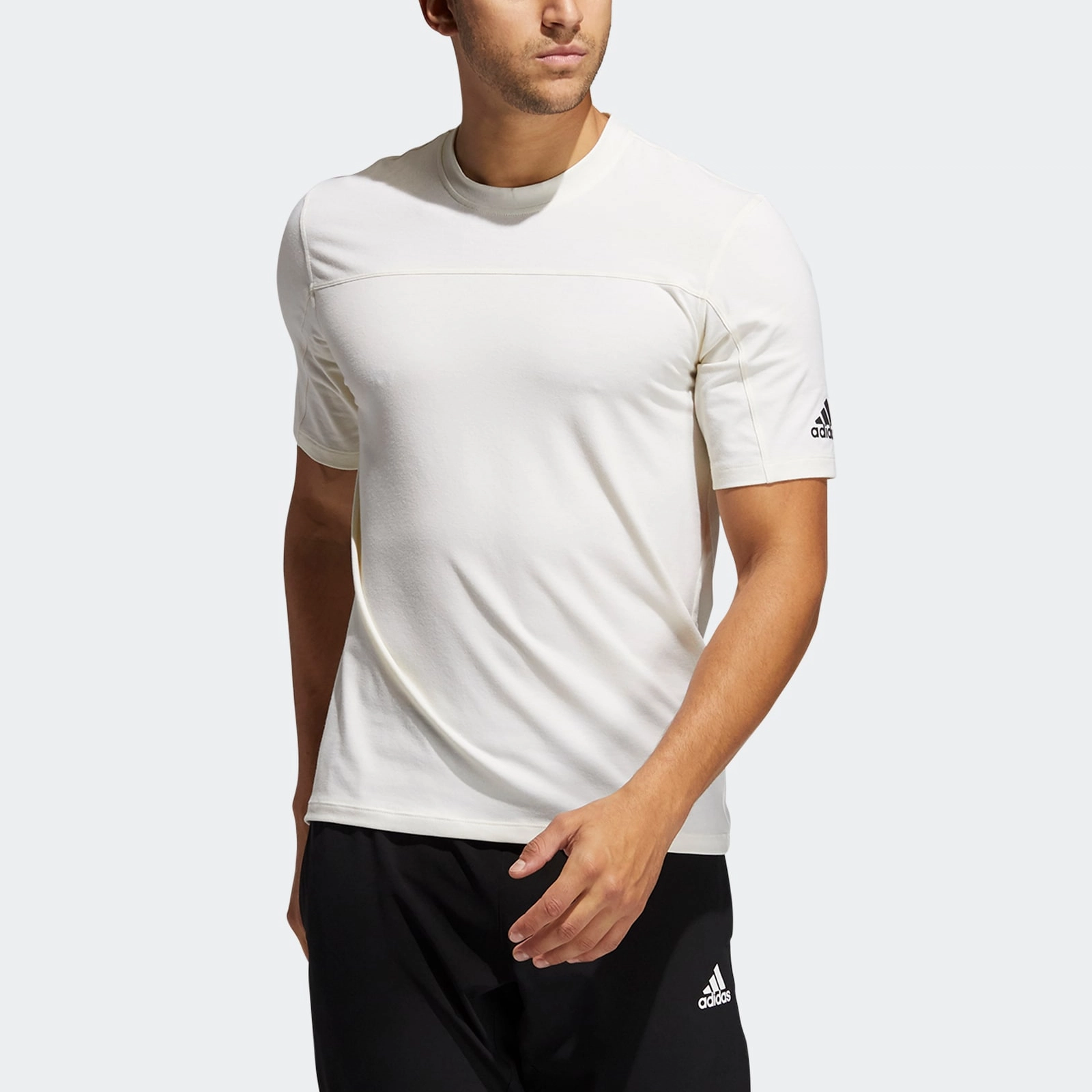 adidas AEROREADY logoT