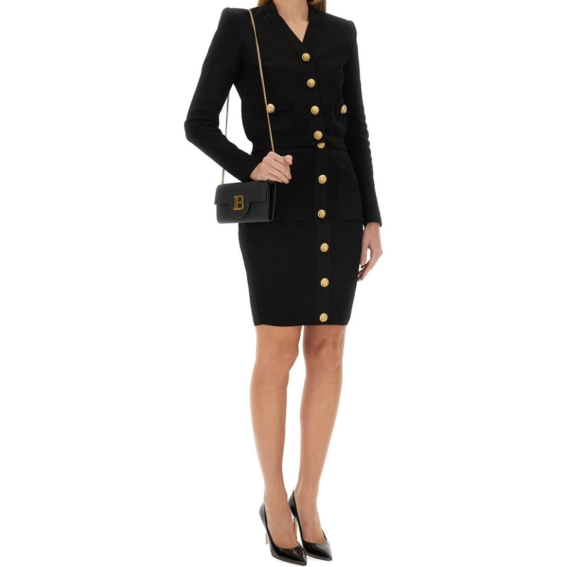 BALMAIN V