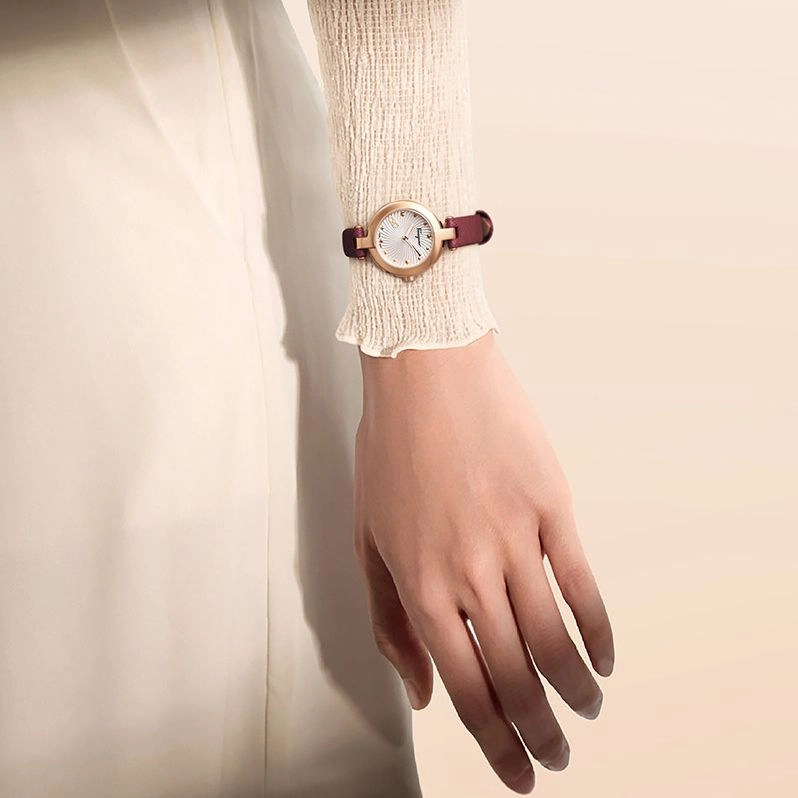 FERRAGAMO 26mm 50