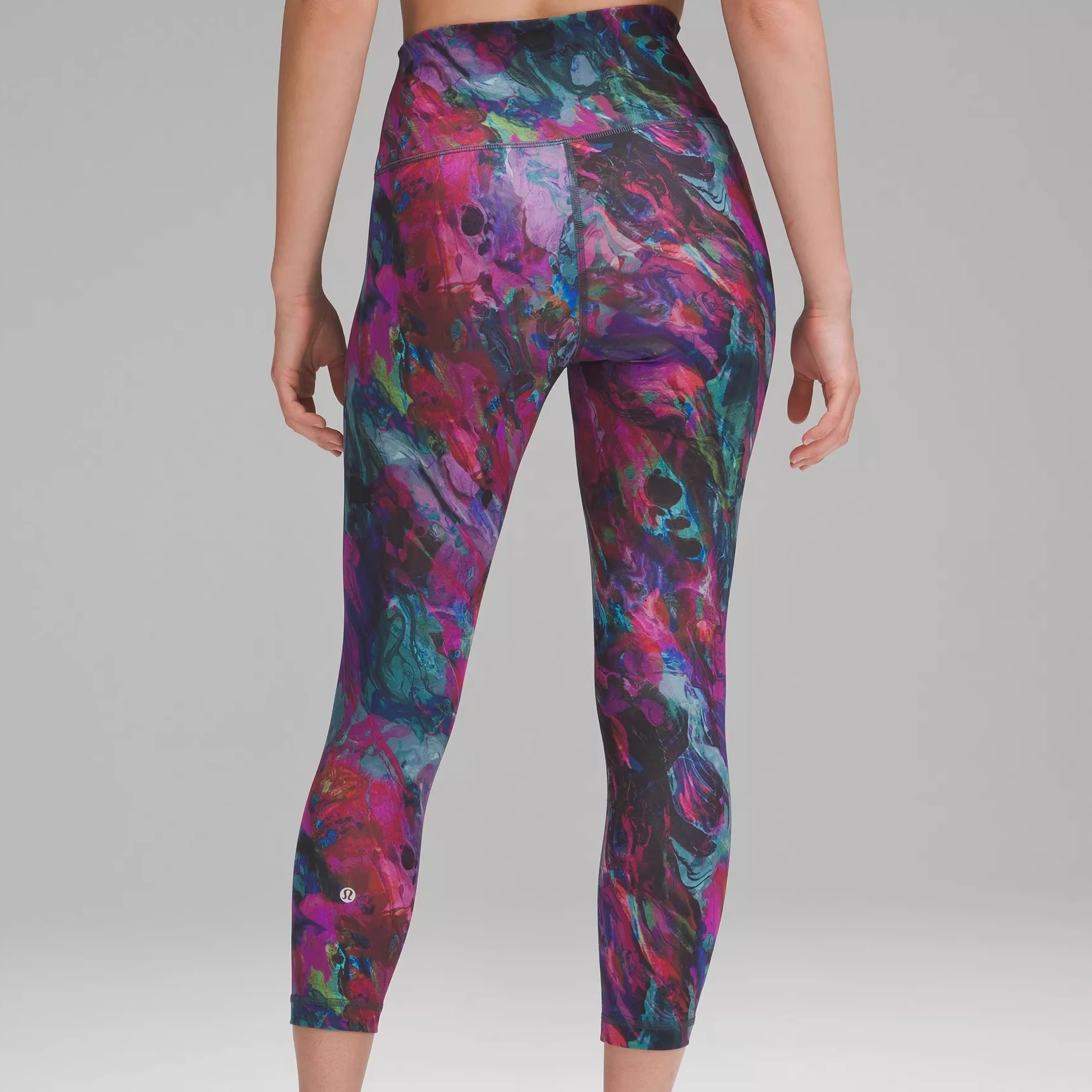 lululemon Wunder train 21"