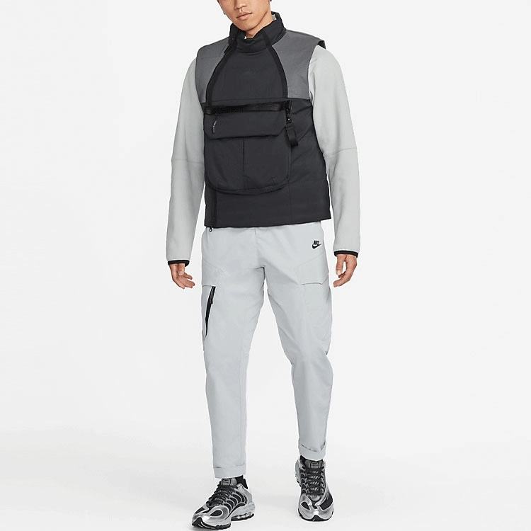 Nike Sportswear Therma-FIT Tech Pack