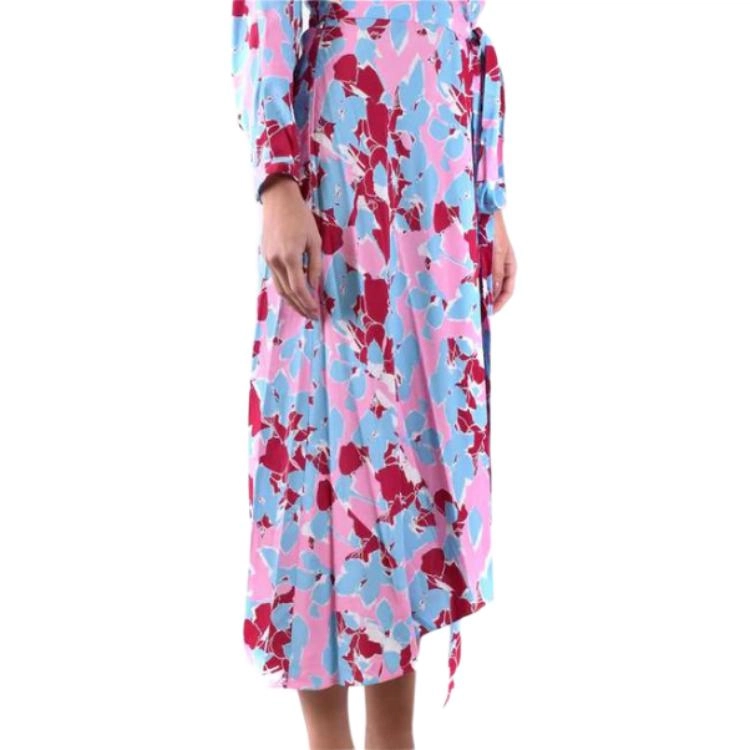 DIANE VON FURSTENBERG V