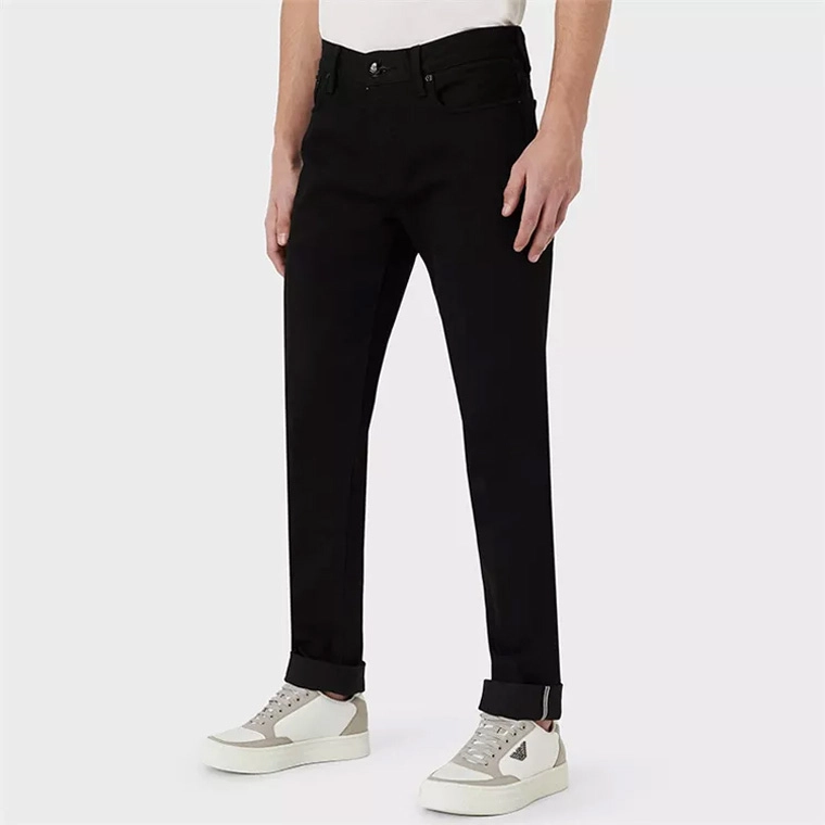 EMPORIO ARMANI FW22
