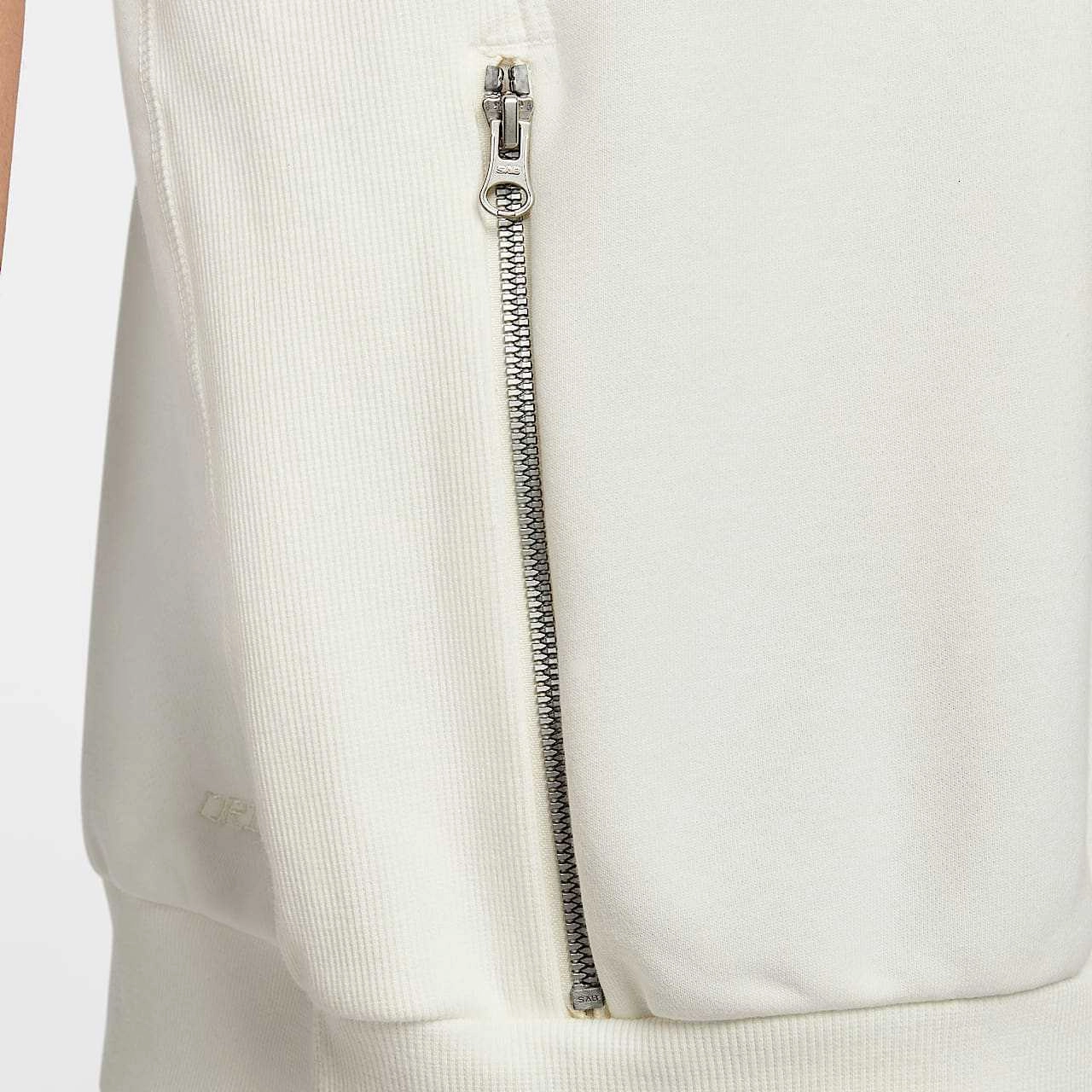 Nike Dri-Fit Standard Issue