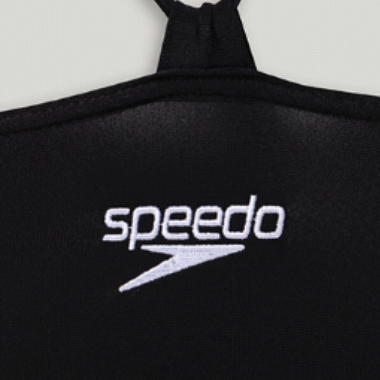 Speedo V