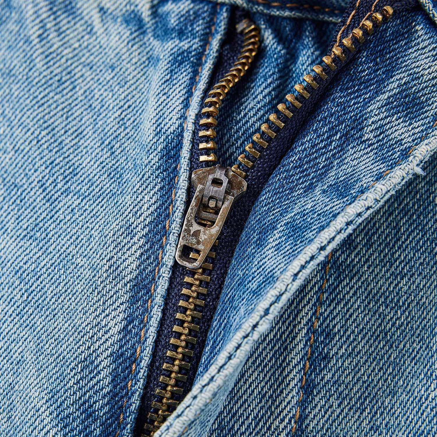 Lee Cooper