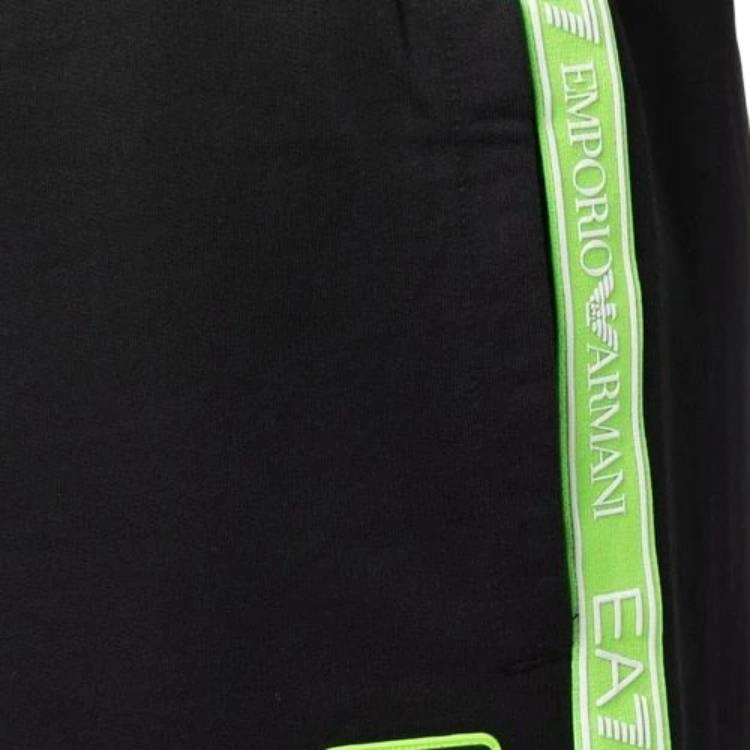 EMPORIO ARMANI SS22 Logo