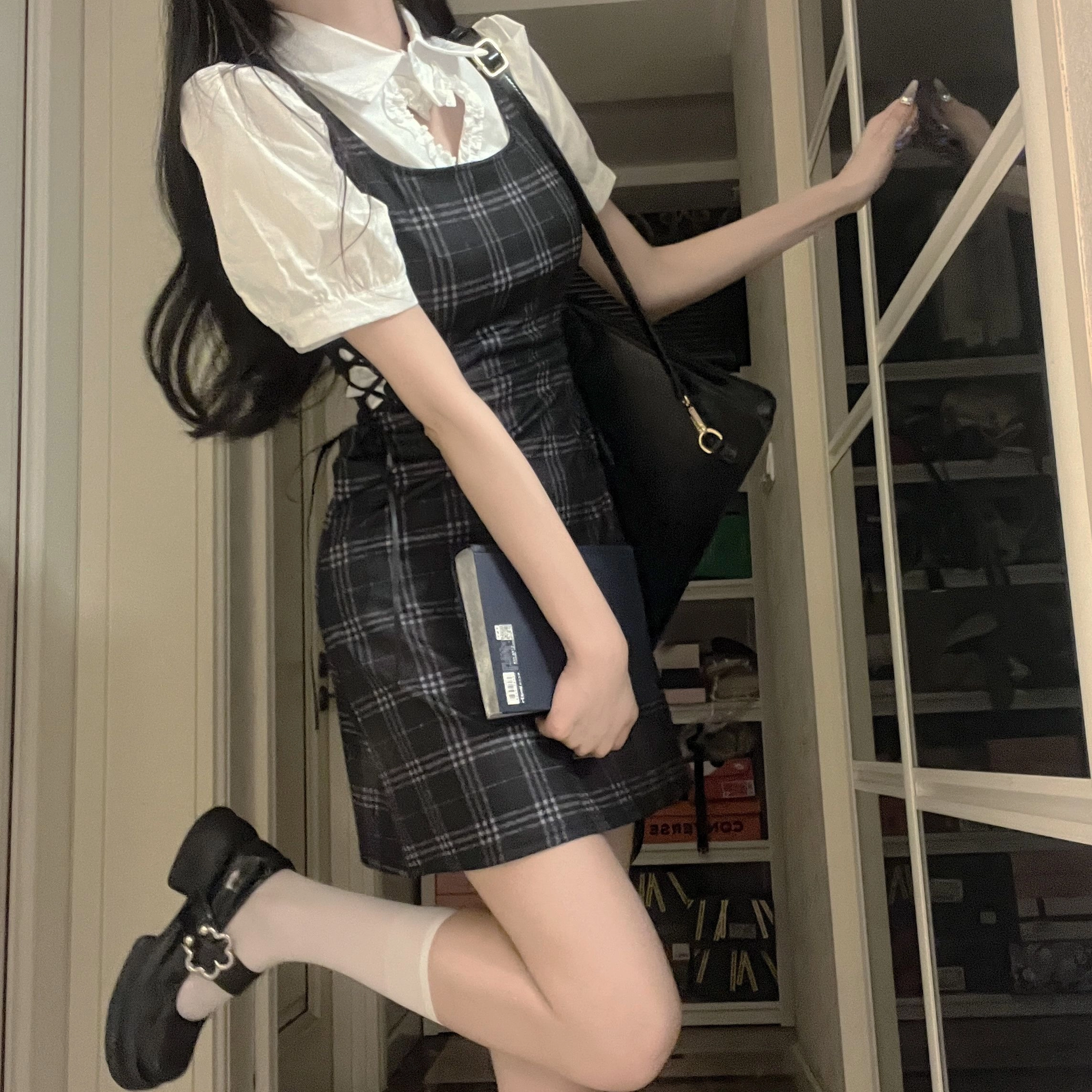 花山家的猫 爱心镂空短袖衬衫收腰连衣裙显瘦制服套装 女款
