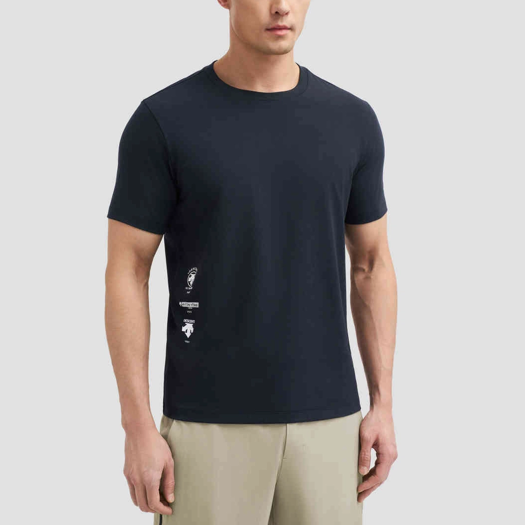 DESCENTE ESSENTIAL LogoT