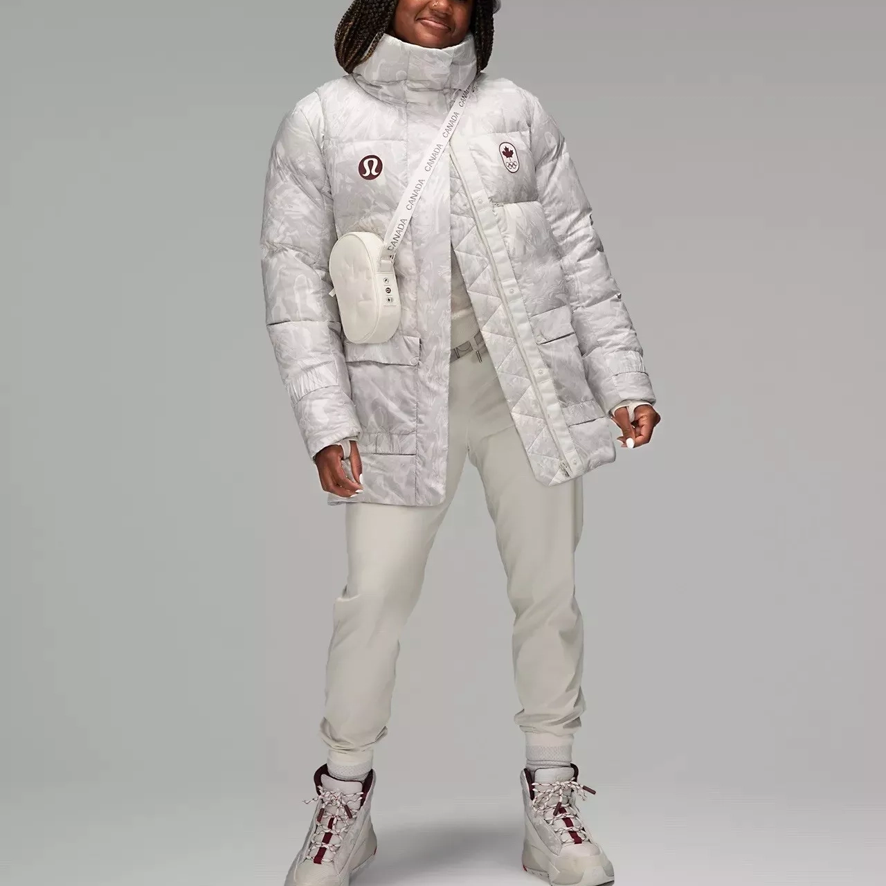 lululemon Down Jacket Team Canada 22 Women's Down Jacket COC Logo