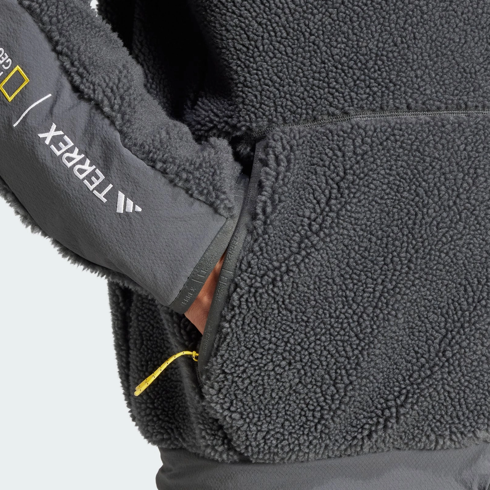 adidas x TERREX x (National Geographic) FW24 NATIONAL GEOGRAPHIC JACKET