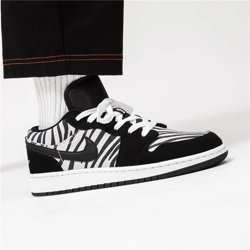 Jordan Air Jordan 1 Low Zebra GS