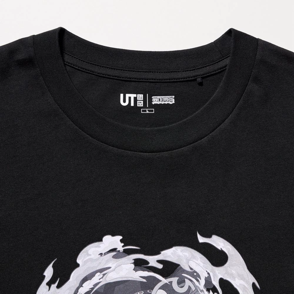 UNIQLO x one piece film red T