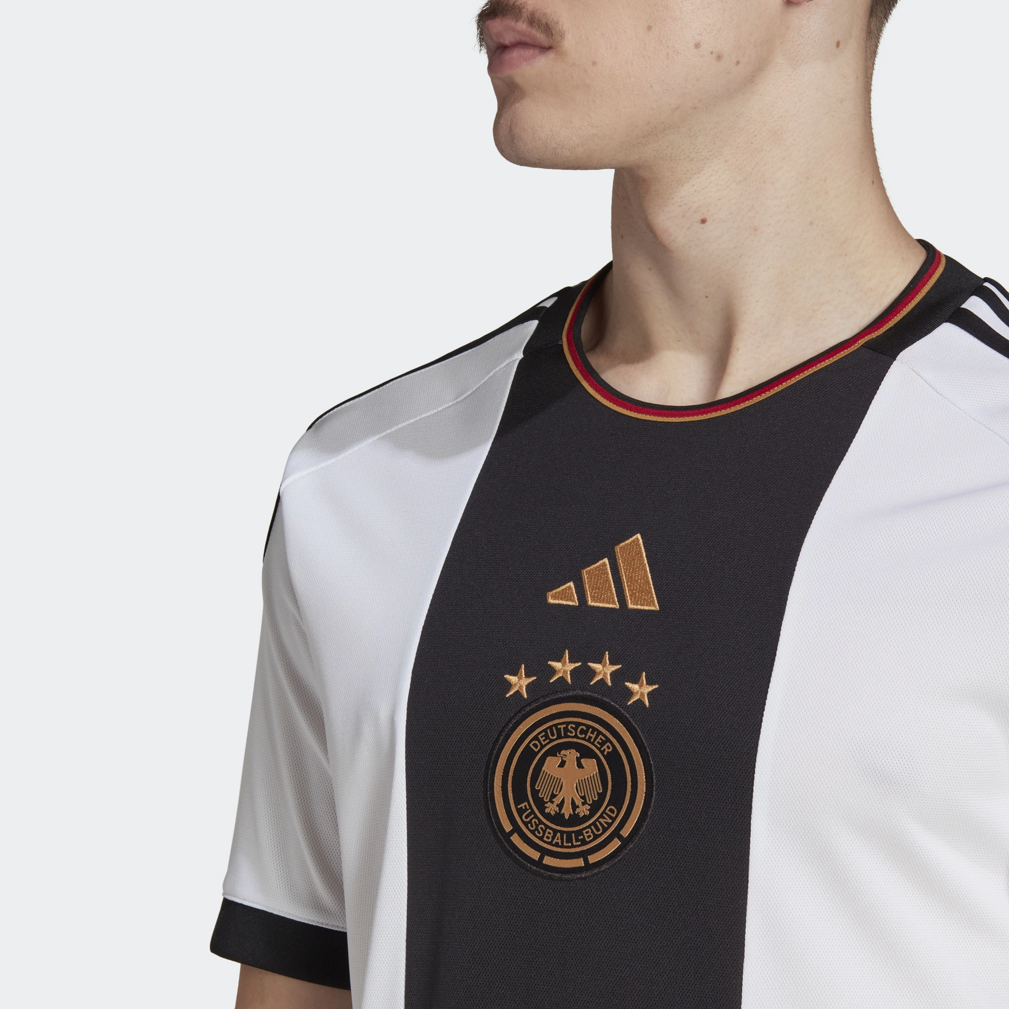 adidas 2022 Logo