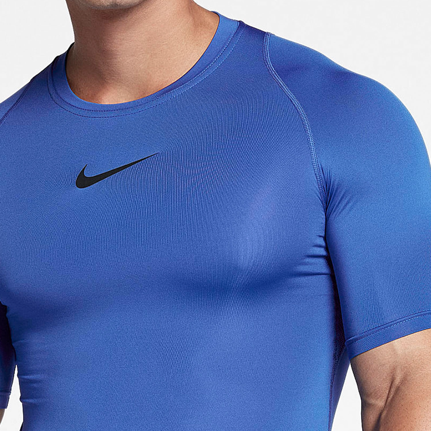 Nike Pro T
