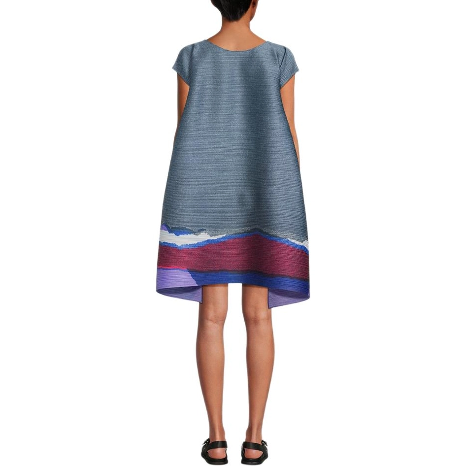 PLEATS PLEASE ISSEY MIYAKE T