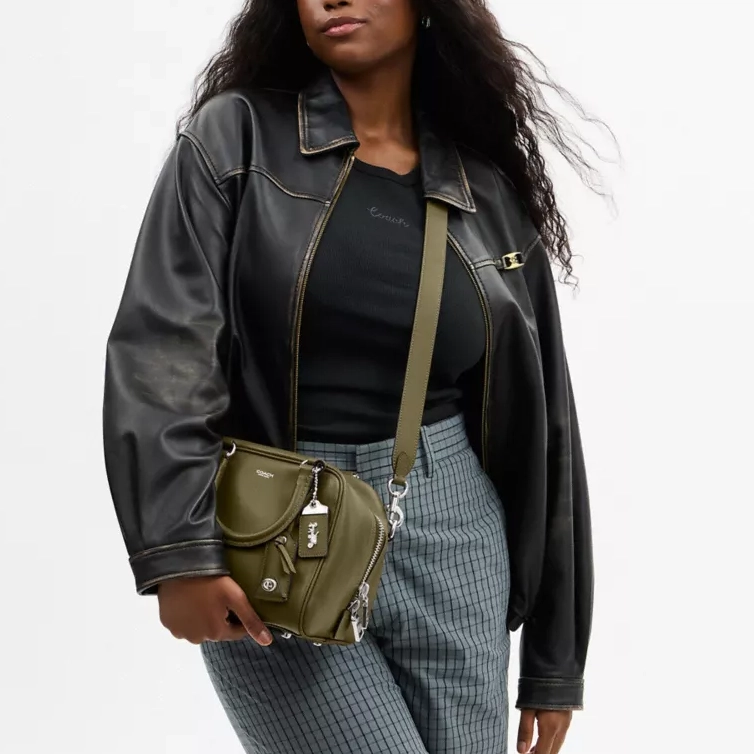 COACH Cube Rogue 20