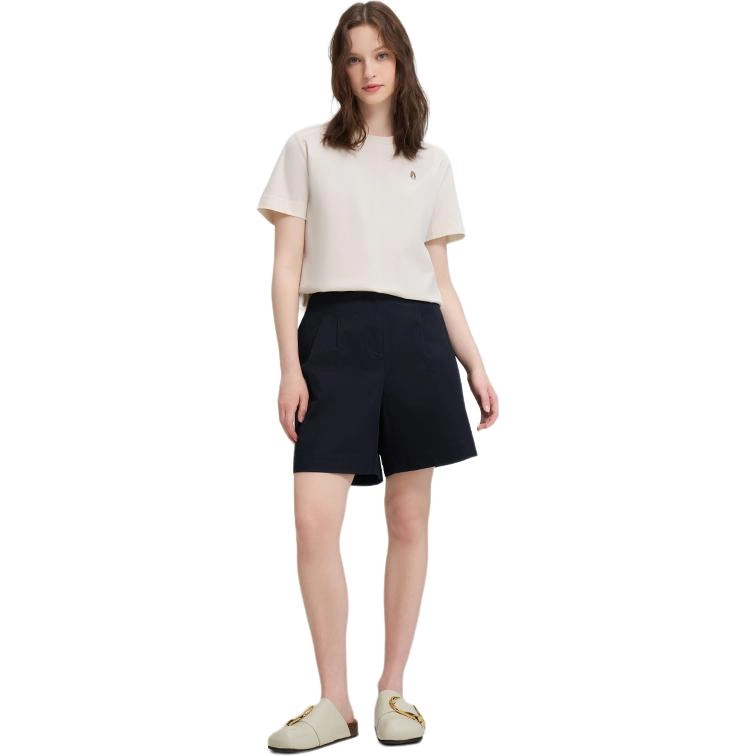 Hush Puppies T
