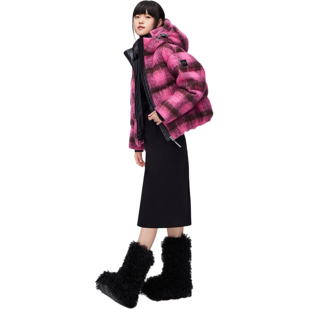 波司登 含绵羊毛鹅绒金属袖标格子连帽宽松短款羽绒服 女款