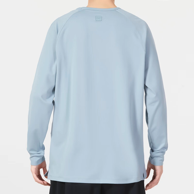 Under Armour T