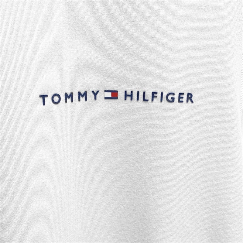 Tommy Hilfiger T