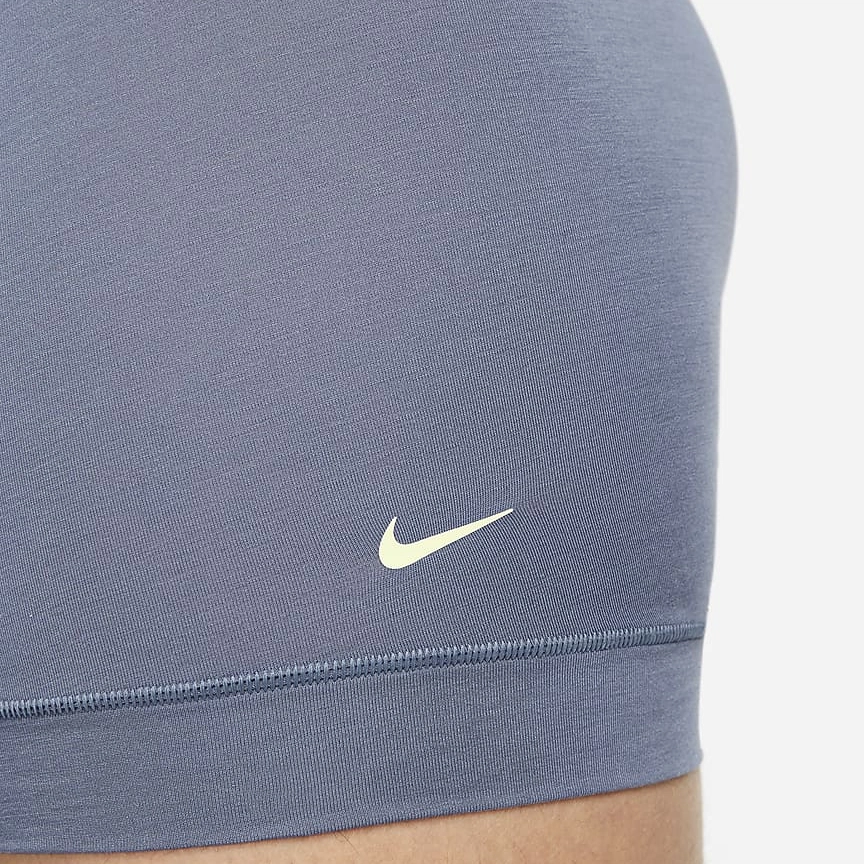 Nike Dri-FIT ReLuxe Logo 2