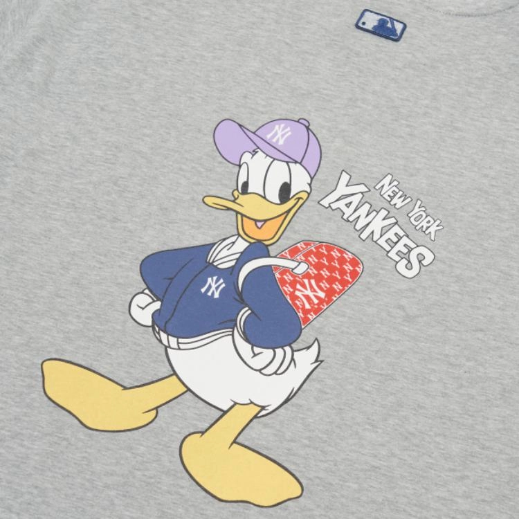 MLB Disney T