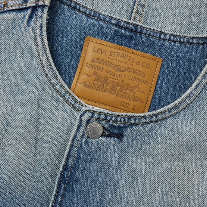 levis