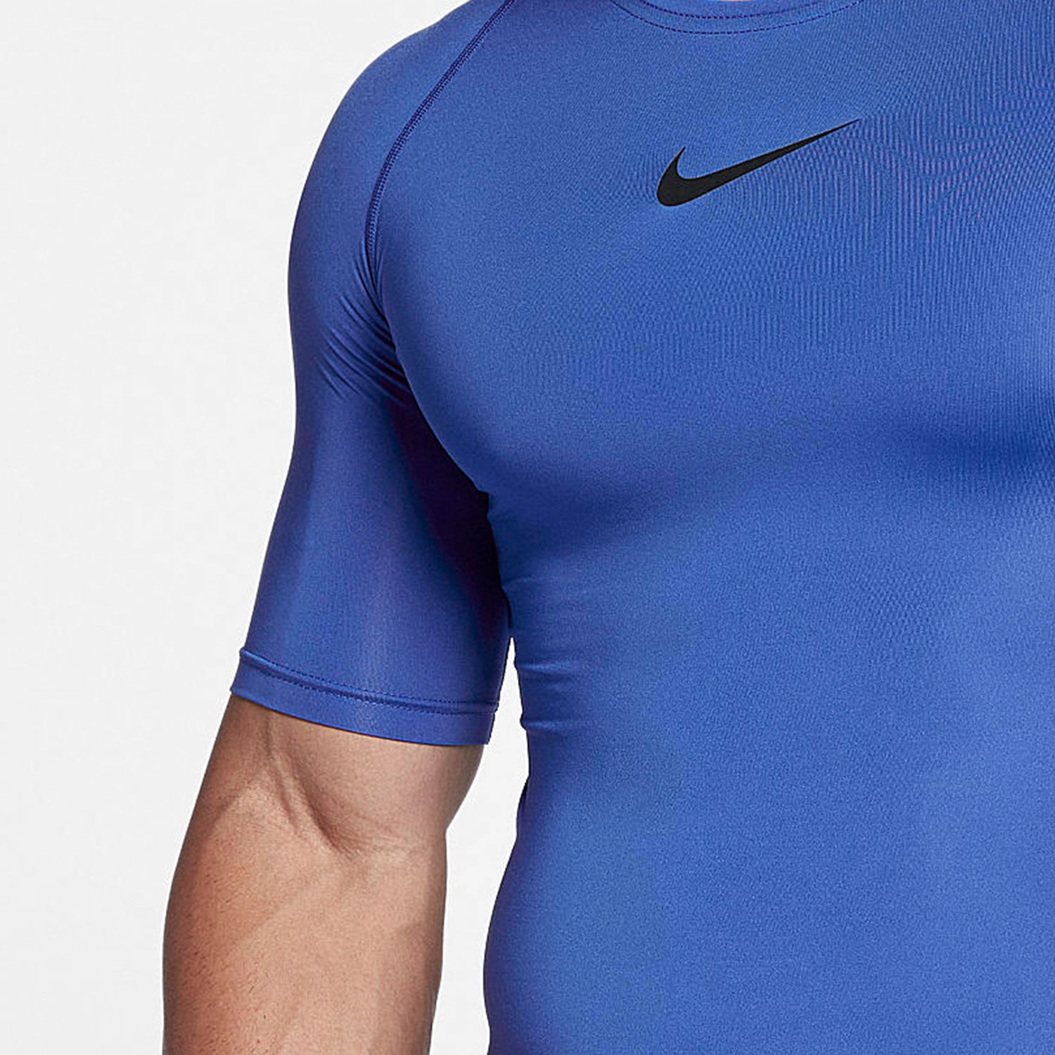 Nike Pro T