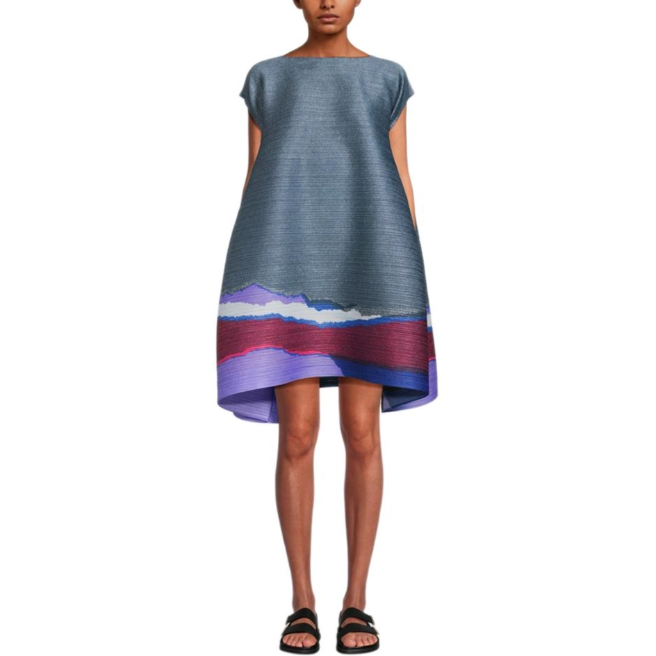 PLEATS PLEASE ISSEY MIYAKE T