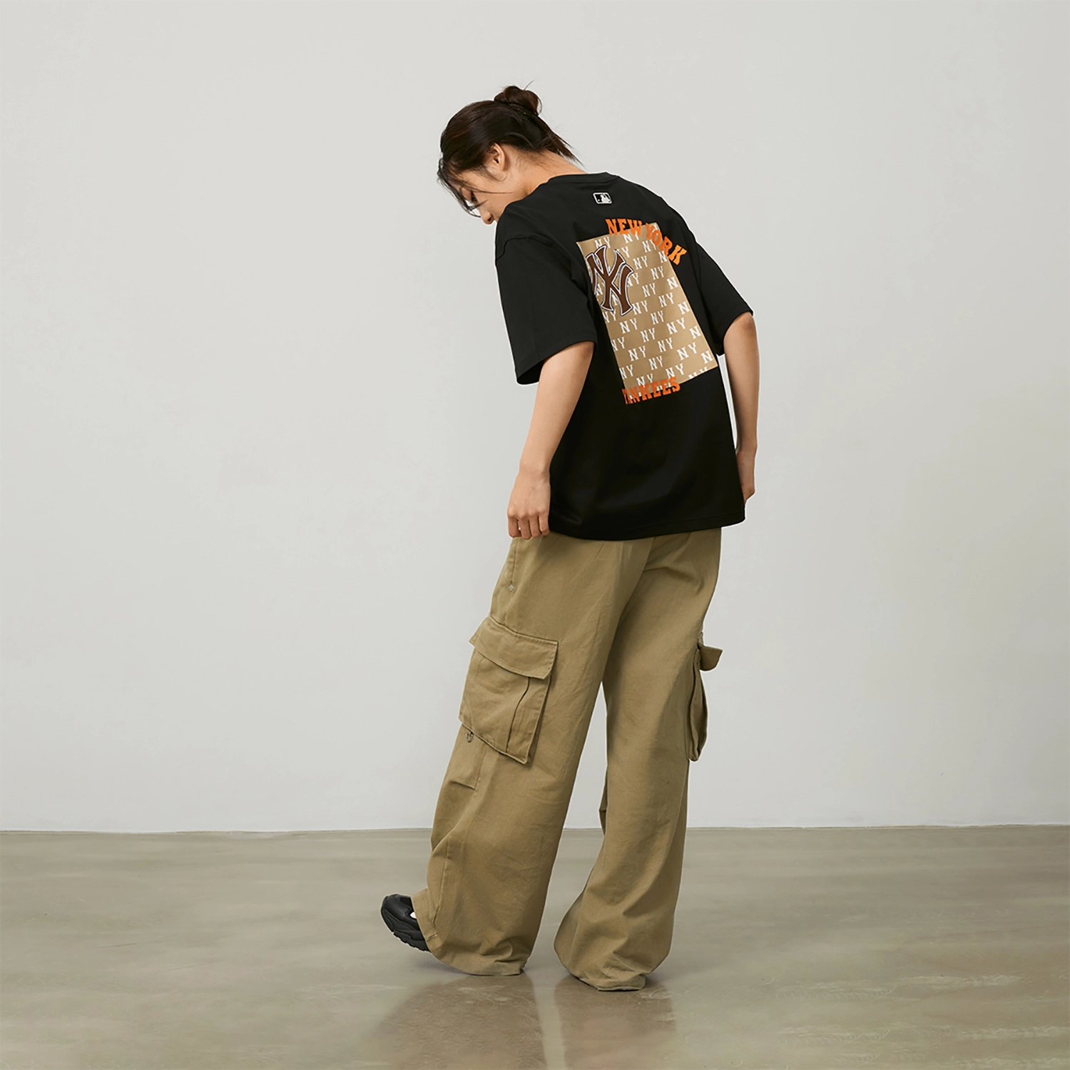 MLB MONOGRAM LOGO SS24 T